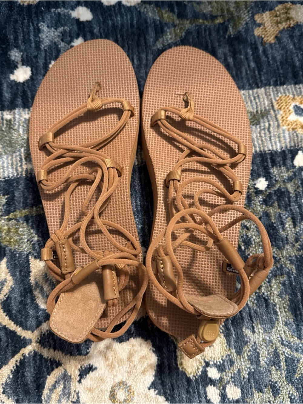 Teva Women's midform infinity sandal
